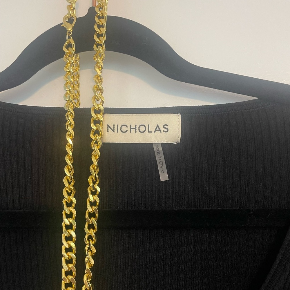 NWOT REVOLVE top with gold chain detail - Picture 8 of 9